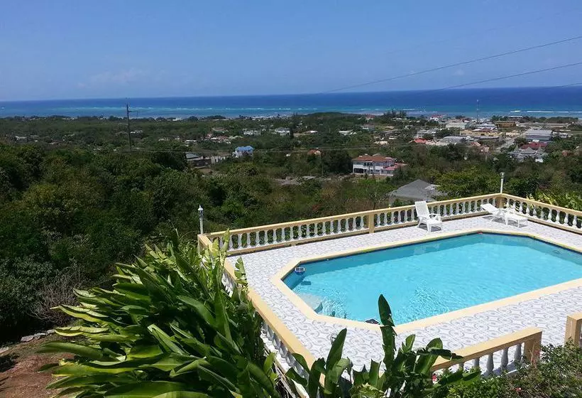 Emerald View Resort Villa