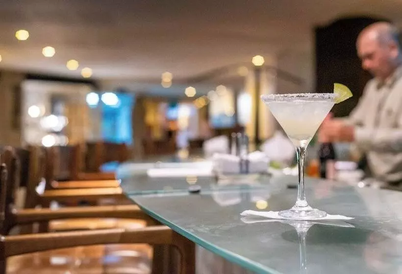 Ritz Lagoa Da Anta Hotel & Spa