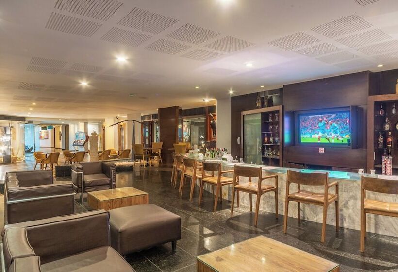 Ritz Lagoa Da Anta Hotel & Spa