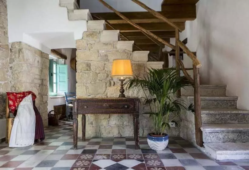 Aamiaismajoitus (B&B) Cortis Antigas