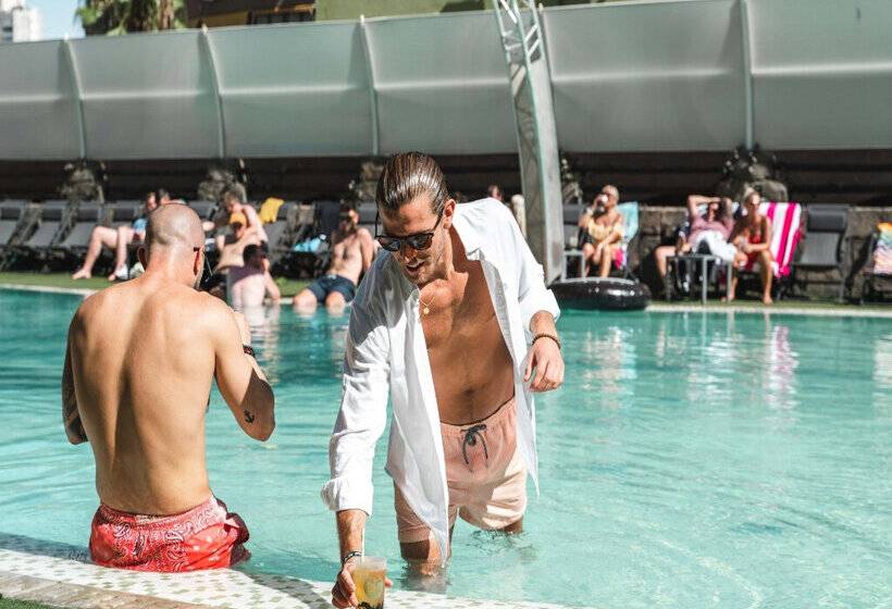 BC Music Resort - Adults Only