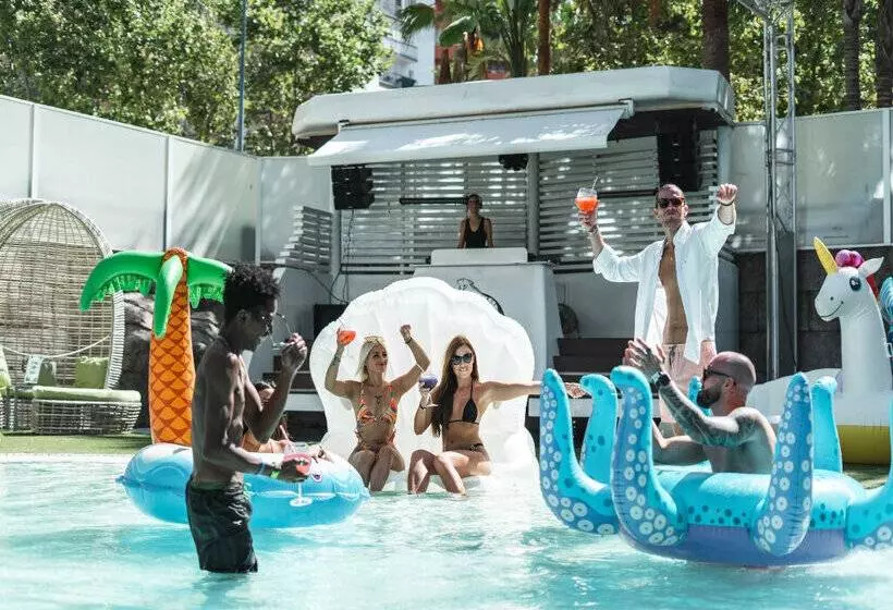 BC Music Resort - Adults Only