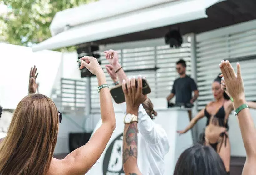 BC Music Resort - Adults Only