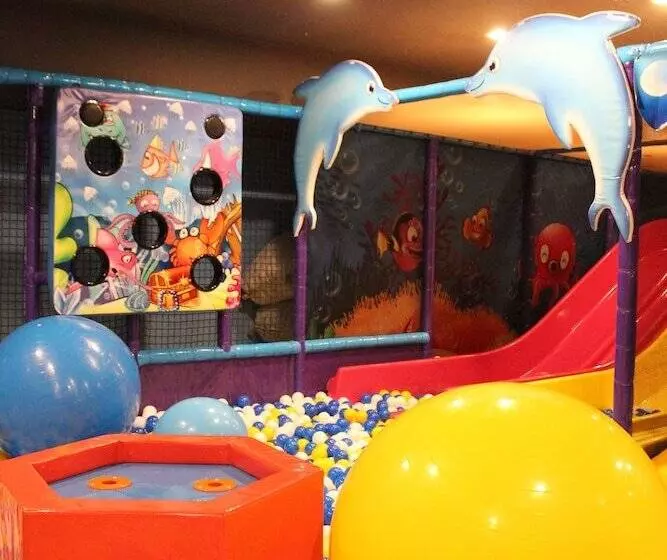 Chateau Beach Resort Kenting