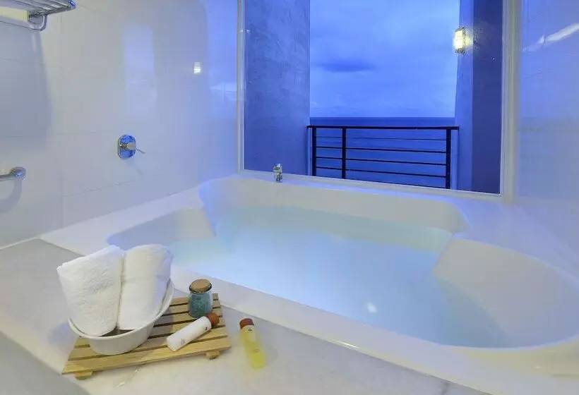 Chateau Beach Resort Kenting