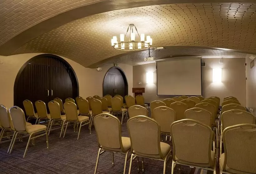 هتل Costa Del Sol Trujillo Centro