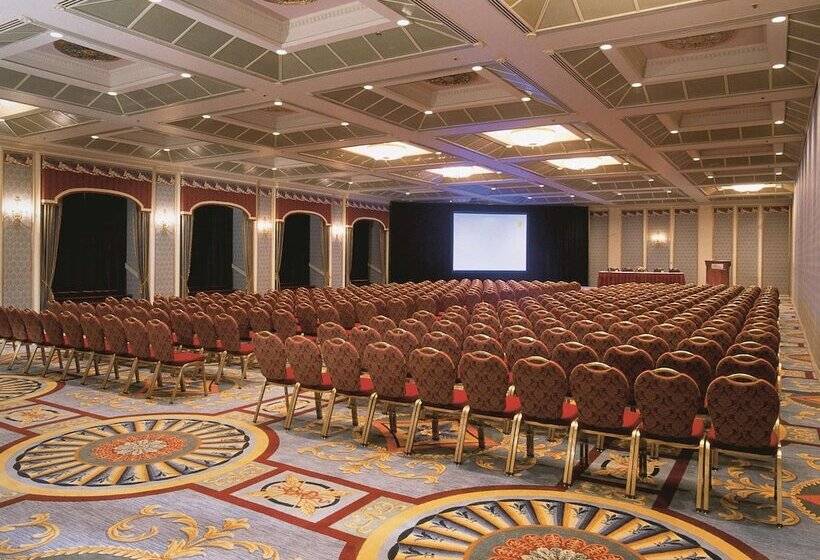 Fairmont Hotel Vancouver