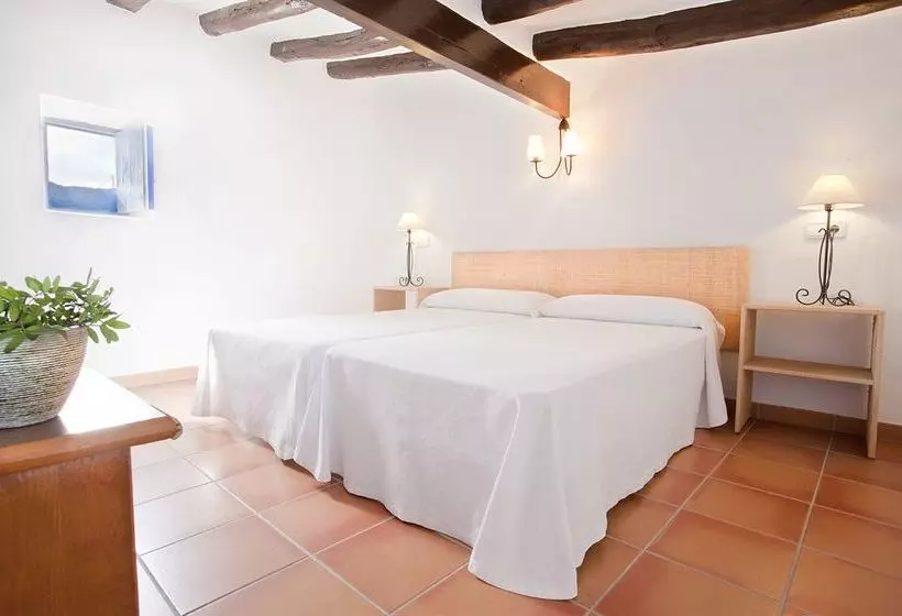 Отель Formentera Mar Bungalows Cas Carabiners