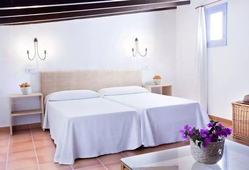 Отель Formentera Mar Bungalows Cas Carabiners