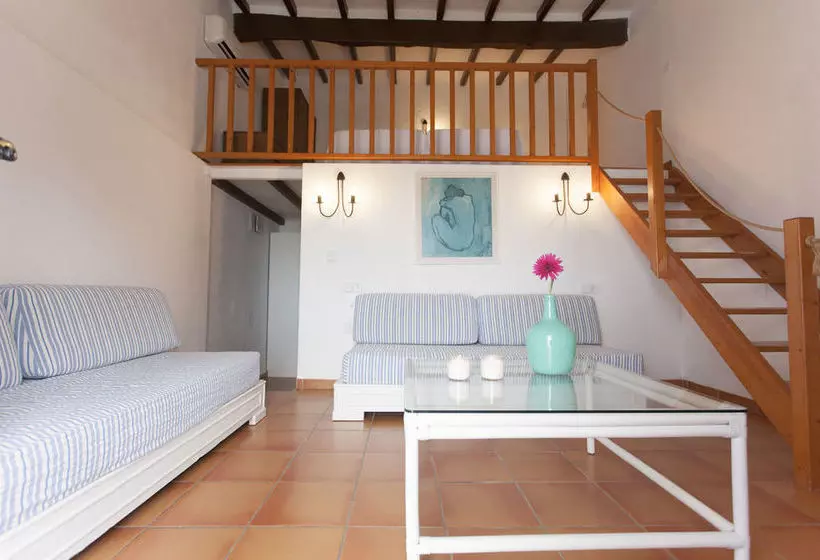 Отель Formentera Mar Bungalows Cas Carabiners