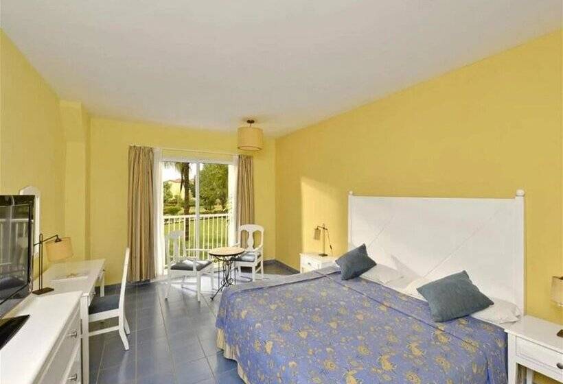 هتل Iberostar Tainos