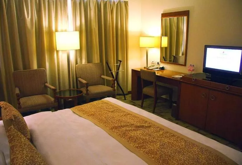 Отель Jianguo Garden