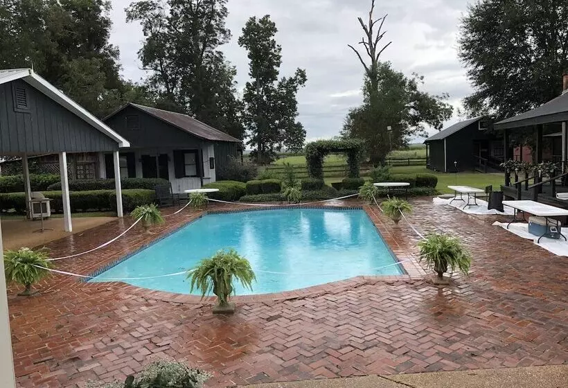 فندق Loyd Hall Plantation