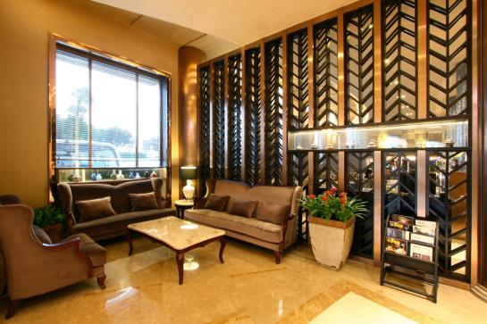 Hotel Lujiang