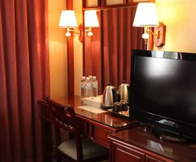 Meadow Hotel Taipei