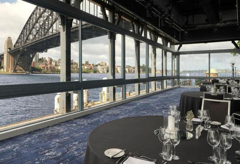 Отель Pier One Sydney Harbour, Autograph Collection