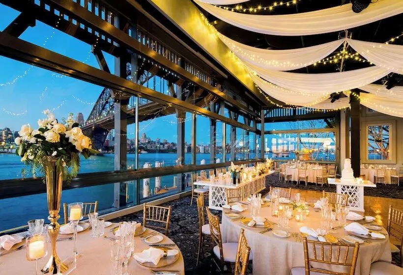 Отель Pier One Sydney Harbour, Autograph Collection