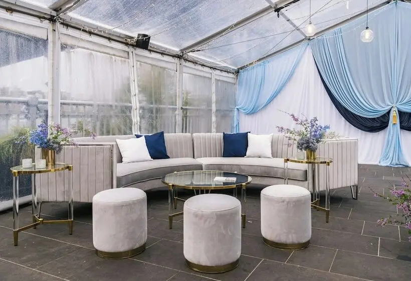 Отель Pier One Sydney Harbour, Autograph Collection