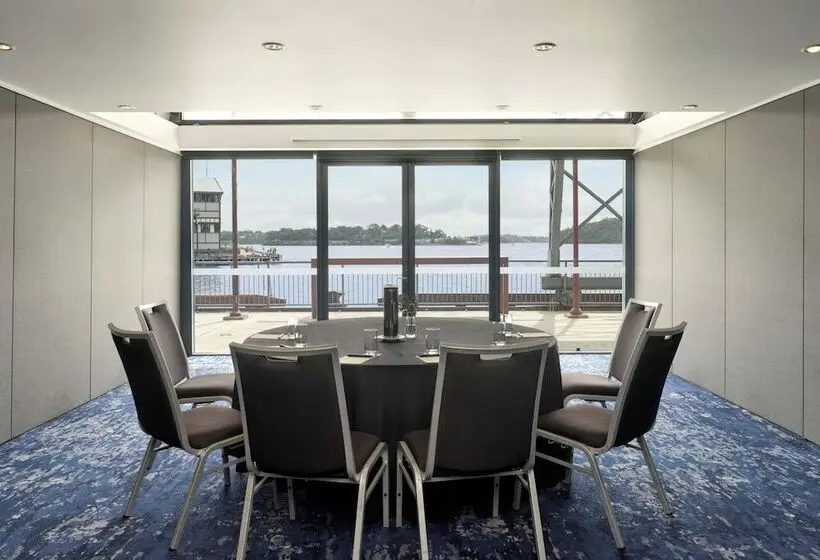 Отель Pier One Sydney Harbour, Autograph Collection