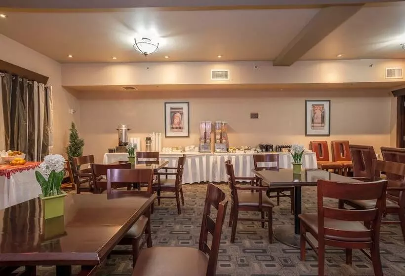 Sandman Hotel Castlegar