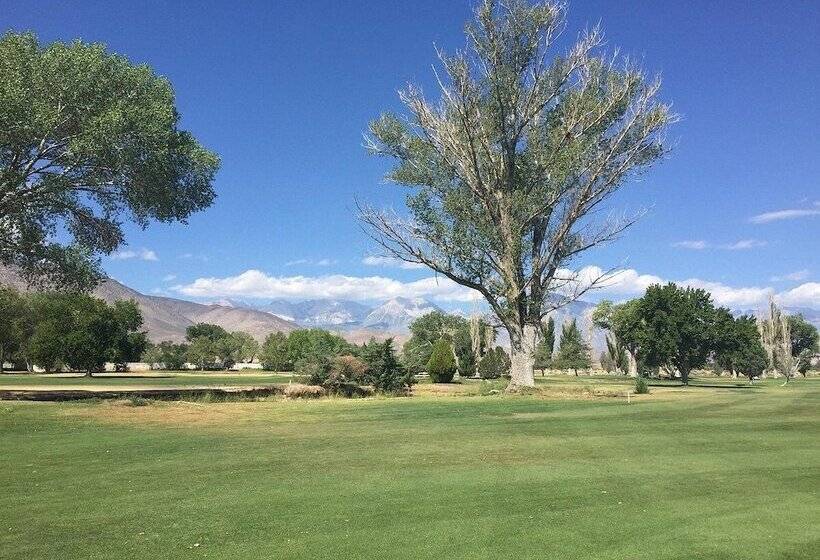 ホテル Travelodge By Wyndham Bishop