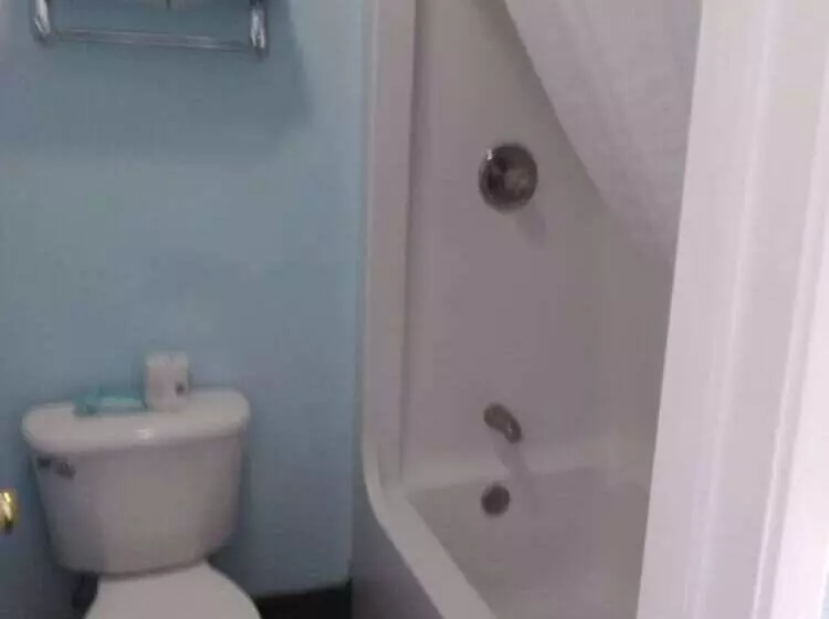 ホテル Travelodge By Wyndham Bishop