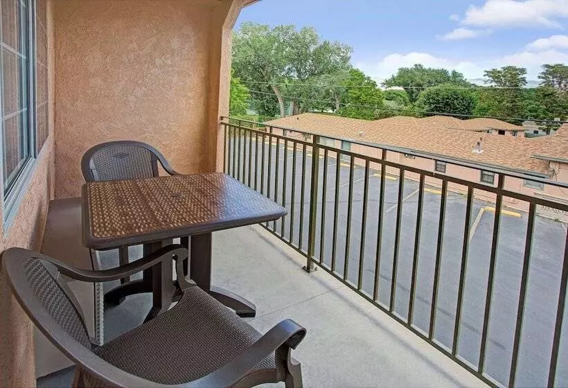 ホテル Travelodge By Wyndham Bishop