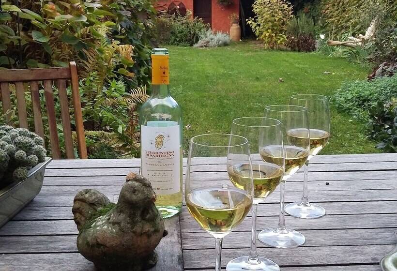 تختخواب و صبحانه Bed &breakfast Portico Rosso