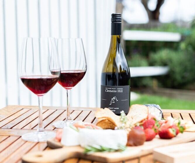 A Cottage In Richmond