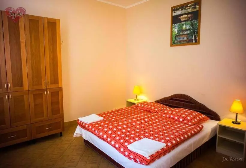 Aamiaismajoitus (B&B) Cívis Szálláshely