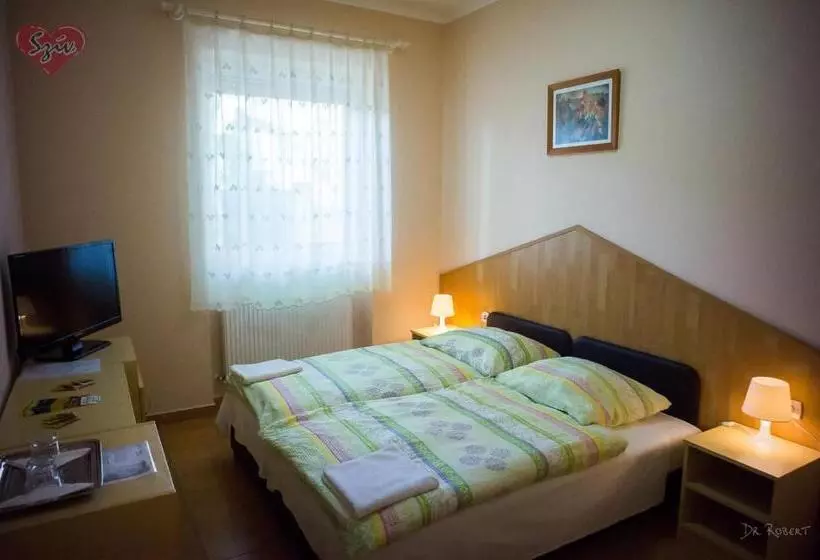 Aamiaismajoitus (B&B) Cívis Szálláshely