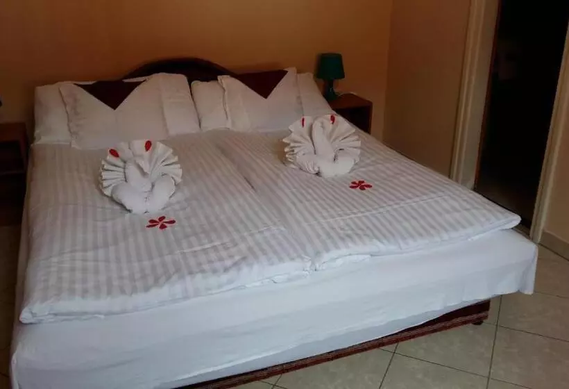 Aamiaismajoitus (B&B) Cívis Szálláshely