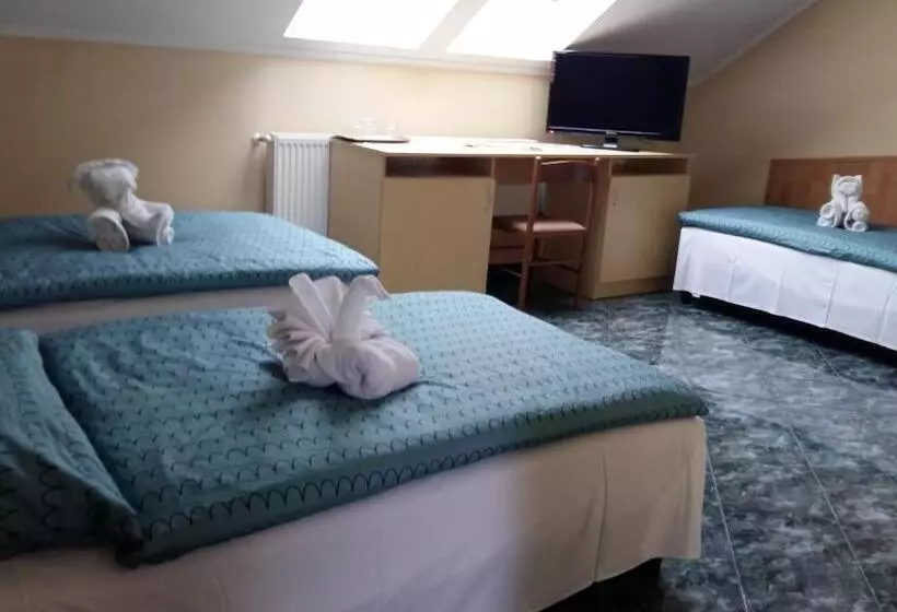 Aamiaismajoitus (B&B) Cívis Szálláshely