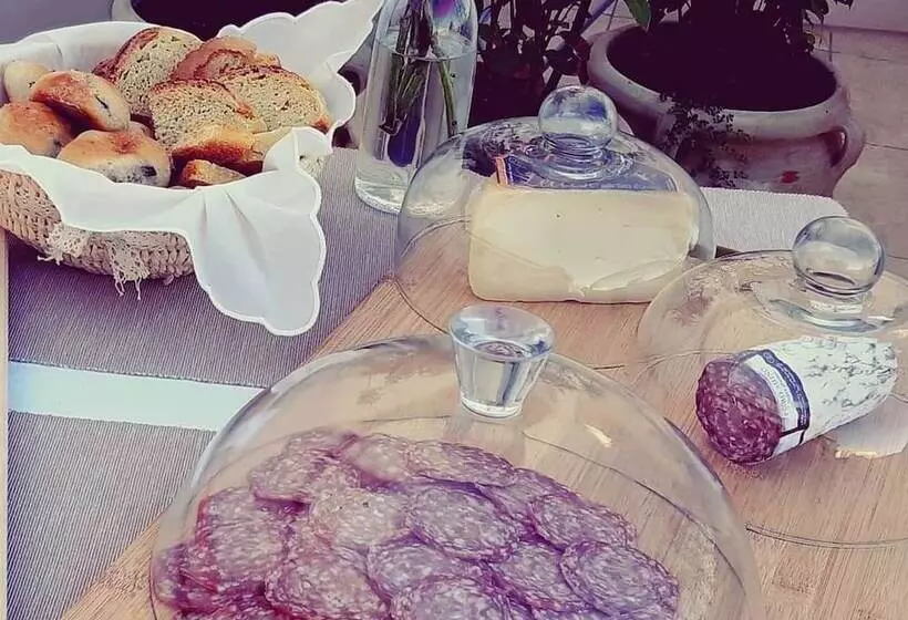 ベッドアンドブレックファースト Sea Suites