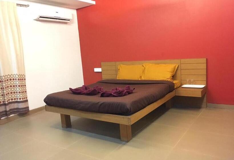 Aamiaismajoitus (B&B) Surya Kiran Miramar