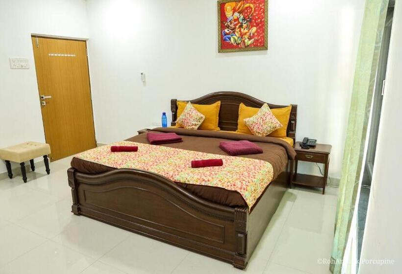 Aamiaismajoitus (B&B) Surya Kiran Miramar