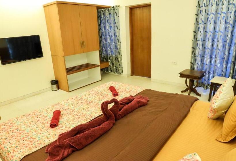 Aamiaismajoitus (B&B) Surya Kiran Miramar