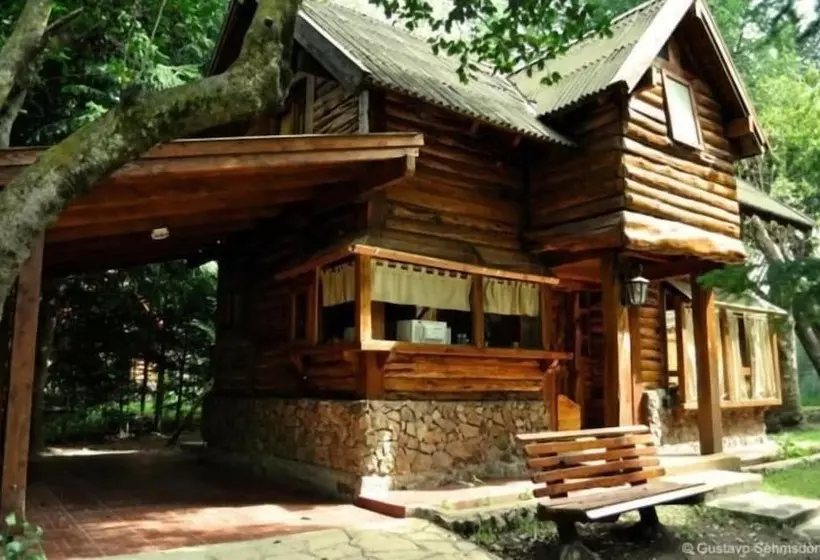 Cabañas Las Maras