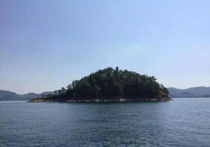 ホテル 7days Inn Hangzhou Xiaoshan People`s Square Metro Station