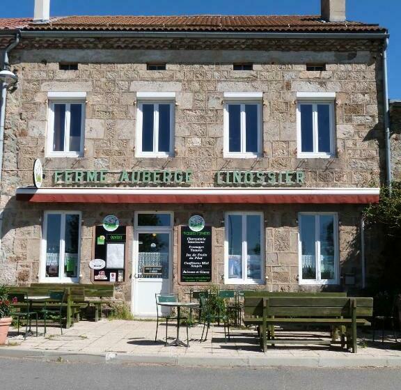 ホテル Ferme Auberge Linossier
