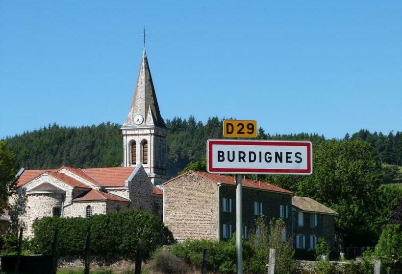 ホテル Ferme Auberge Linossier