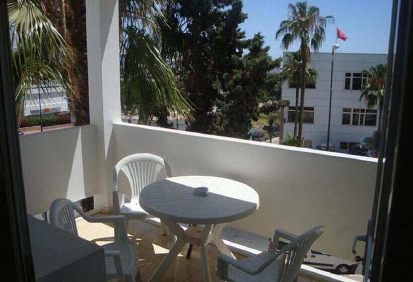 酒店 Hôtel Petite Suède