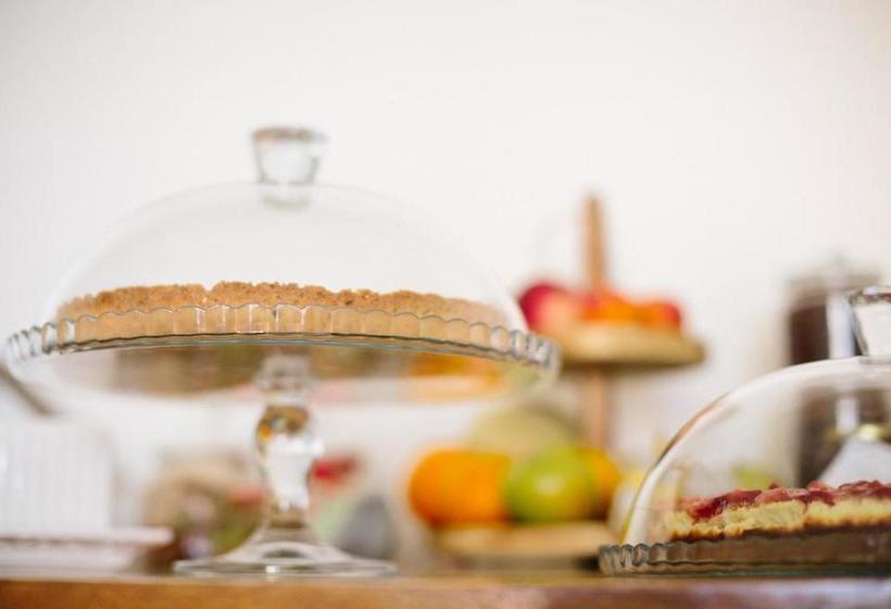 هتل Agriturismo Familiare I Giardini Del Lago