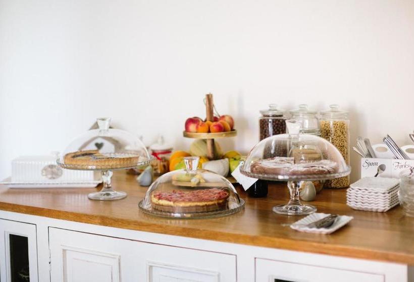 هتل Agriturismo Familiare I Giardini Del Lago