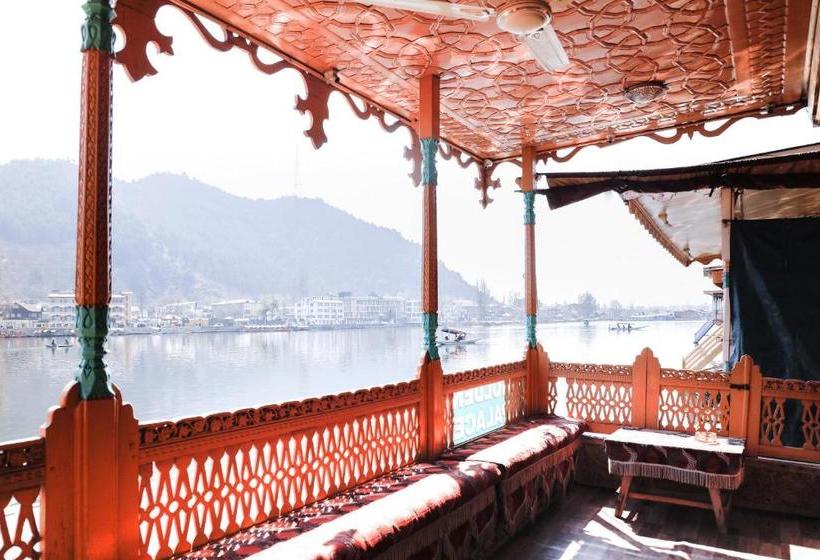 호텔 Oyo 71924 Young Golden Palace