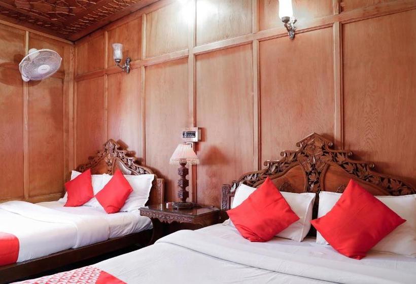 호텔 Oyo 71924 Young Golden Palace