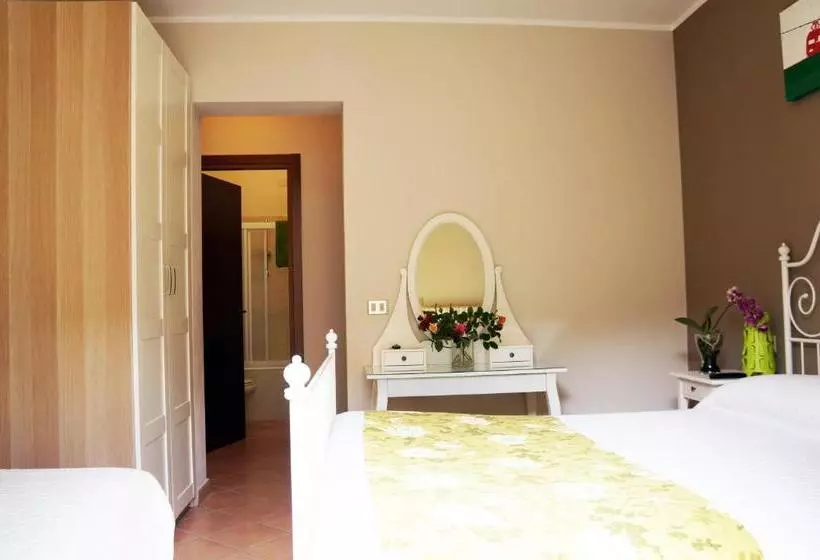 Majatalo Alexander Rooms