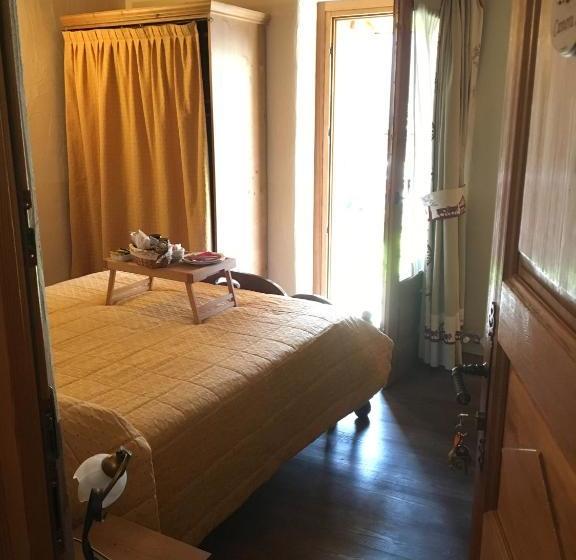 پانسیون Maison Colombot