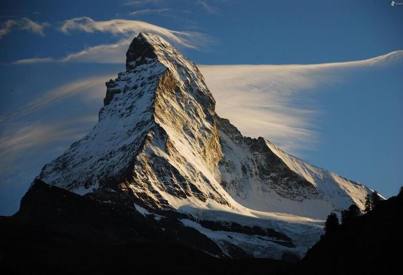 پانسیون Maison Colombot