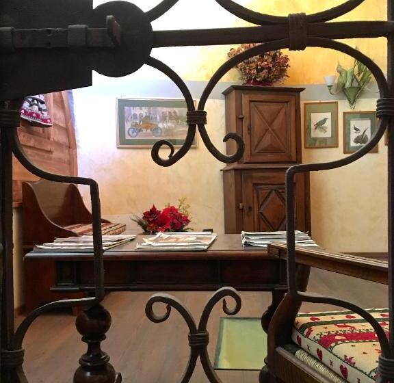 پانسیون Maison Colombot